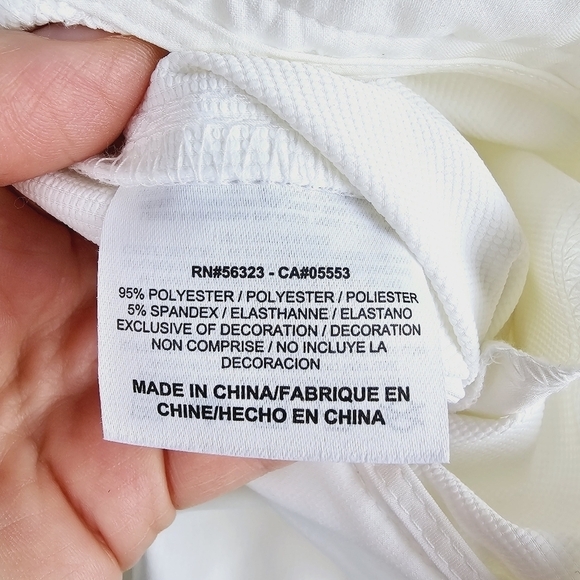 Nike Golf Tour Performance Dri-Fit Women's White Shorts NWT, size 2 - Picture 12 of 13